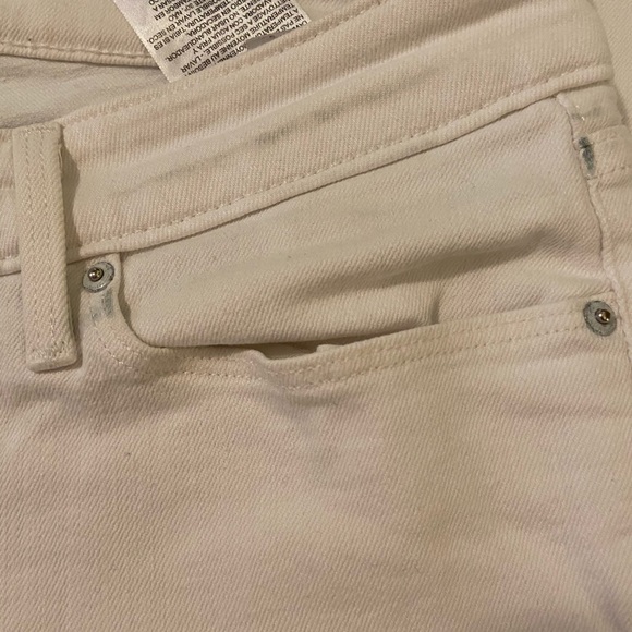 Levi’s White Demi Curve Modern Rise Skinny - Picture 3 of 7